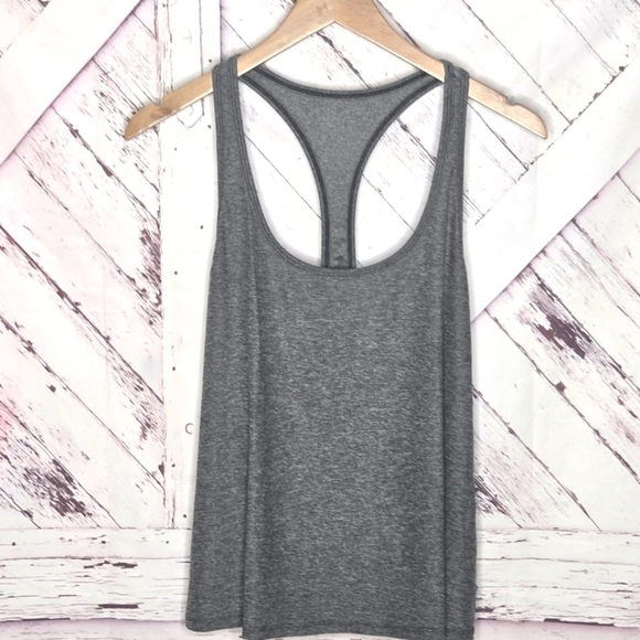 Fabletics Gray Tank Top - Picture 1 of 3